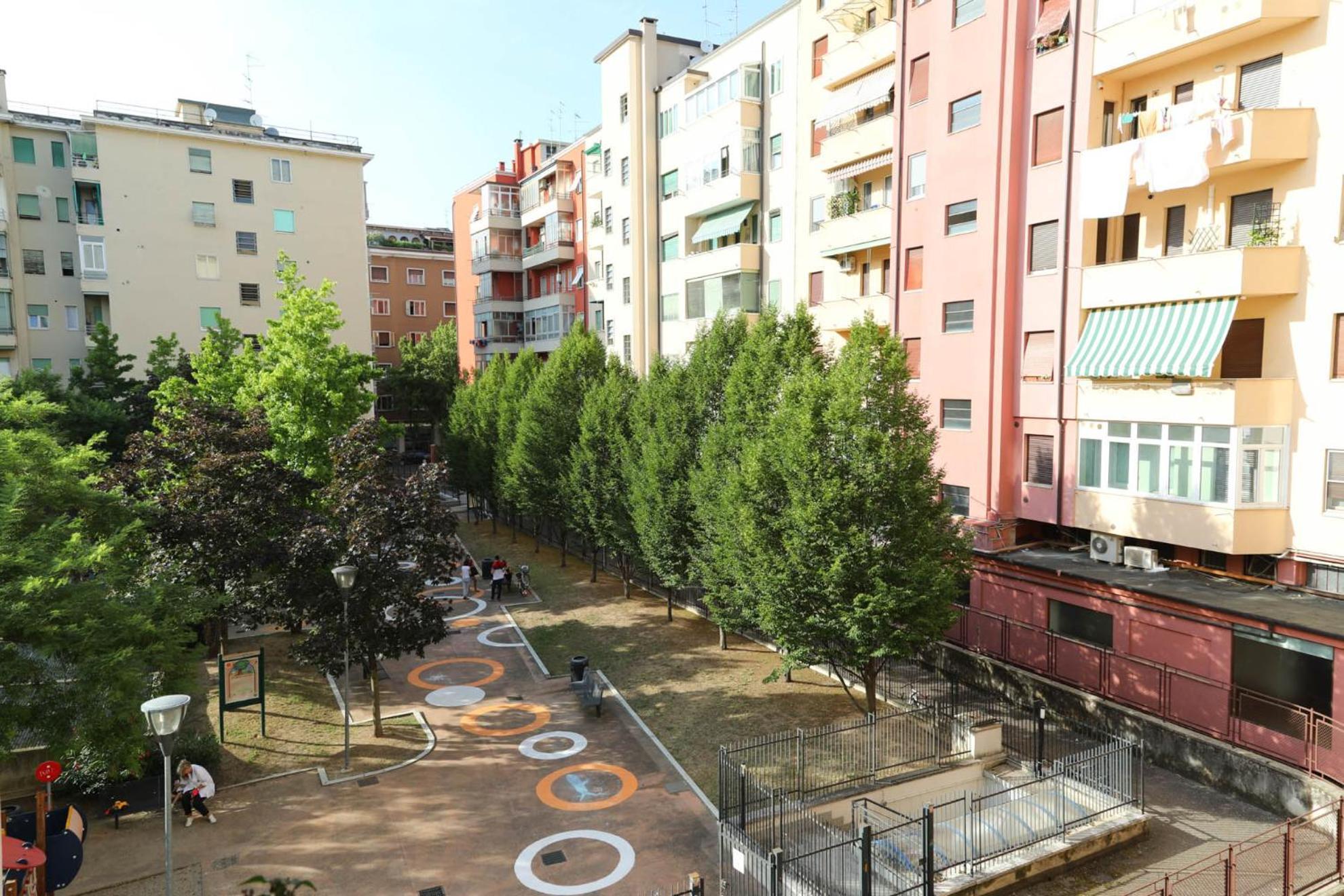 Appartamento Emmerosa, Centro Citta, Parcheggio เวโรนา ภายนอก รูปภาพ